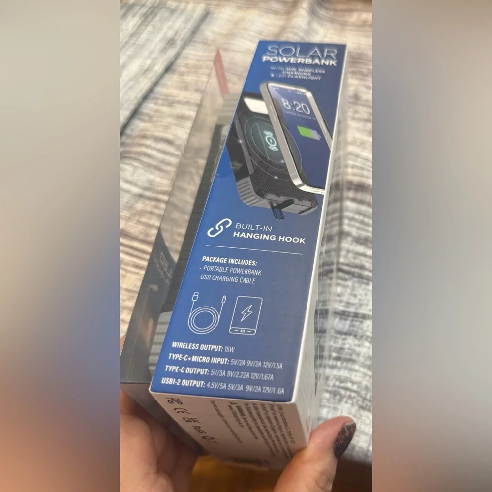 Solar Powerbank with Wireless Charging